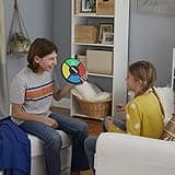 Hasbro Simon, Juego de Memoria Electrónico portátil con Sonidos y Luces para Mayores de 8 años, Color Surtido